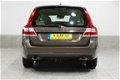 Volvo V70 - D5 Intellisafe Leder Navigatie Afn.Trekhaak 215pk - 1 - Thumbnail