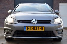 Volkswagen Golf Variant - 1.6 TDI Connected Series R-Line Automaat/Navi/Ecc/Pdc/Cr-Controle/Stoelver