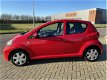 Toyota Aygo - 1.0-12V + 5 drs/ elektr ramen/ centrale vergr - 1 - Thumbnail