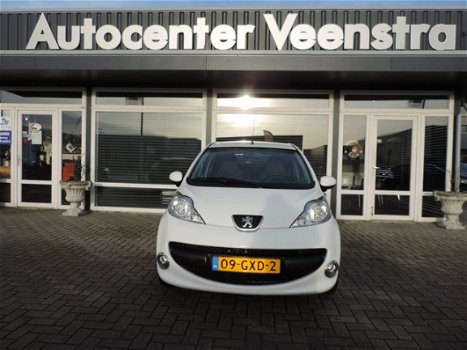 Peugeot 107 - 1.0-12V XS 50 procent deal 1, 975, - ACTIE Airco / 5-Deurs / Middenarm steun / LMV / S - 1