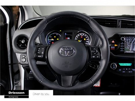 Toyota Yaris - 1.5 Hybrid Energy (Navigatie - Cruise - Camera) - 1