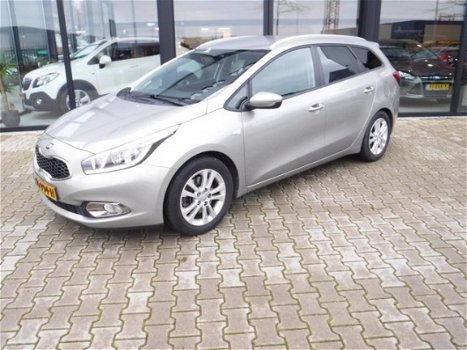 Kia cee'd Sportswagon - 1.6 GDI ComfortLine Camera Cruise controle en trekhaak - 1