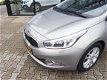 Kia cee'd Sportswagon - 1.6 GDI ComfortLine Camera Cruise controle en trekhaak - 1 - Thumbnail