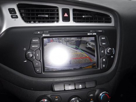 Kia cee'd Sportswagon - 1.6 GDI ComfortLine Camera Cruise controle en trekhaak - 1