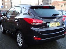 Hyundai ix35 - 2.0i 4WD i-Catcher Uniek / Navi / PDC / Cruise control / keyless Entry / Panoramadak