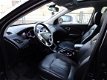 Hyundai ix35 - 2.0i 4WD i-Catcher Uniek / Navi / PDC / Cruise control / keyless Entry / Panoramadak - 1 - Thumbnail