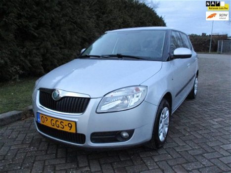 Skoda Fabia - 1.2-12V Ambiente Bj 2008 , 1e eigenaar, Airco, Cruise Control, N.A.P, Zeer Zuinig - 1