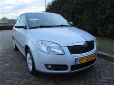 Skoda Fabia - 1.2-12V Ambiente Bj 2008 , 1e eigenaar, Airco, Cruise Control, N.A.P, Zeer Zuinig