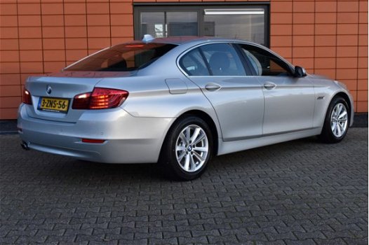 BMW 5-serie - 518d Automaat Business Navigatie/Xenon - 1