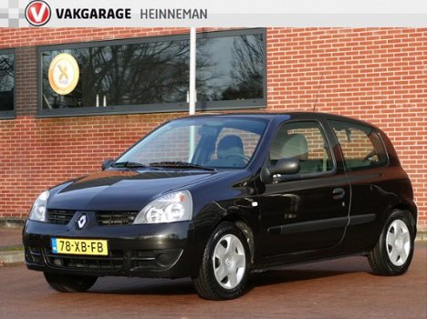 Renault Clio - 1.2 Campus , trekhaak, slechts 107000 kilometer - 1