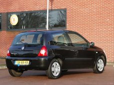 Renault Clio - 1.2 Campus , trekhaak, slechts 107000 kilometer