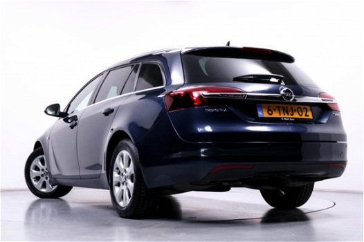 Opel Insignia Sports Tourer - 1.6T NL-Auto 170PK Cruise Control Trekhaak LMV Navi PDC ECC - 1