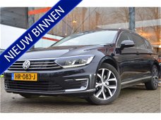 Volkswagen Passat Variant - 1.4 TSI GTE Highline, 12-2015, Pano, Ex Btw, NL Auto, Sport-Ergostoelen,