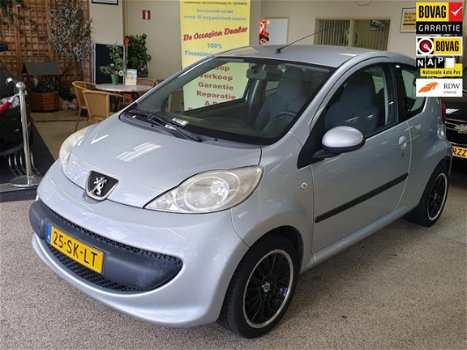 Peugeot 107 - 1.0-12V XS Automaat - 1