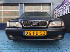 Volvo V70 - 2.5 EXCLUSIVE-LINE TREKHAAK APK TOT 18-07-2020