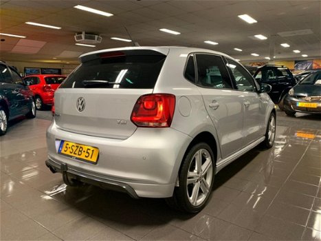 Volkswagen Polo - 1.2 TSI R-Line Edition Automaat * Panoramadak / 1e Eig / NL auto / Navigatie - 1