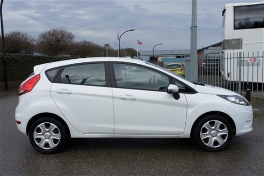 Ford Fiesta - 1.25 Limited AIRCO PERFECTE STAAT ALL SEASONS - 1