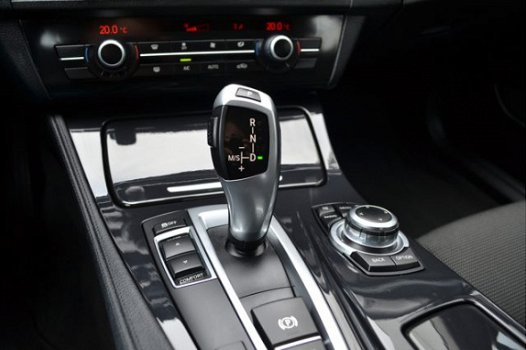 BMW 5-serie Touring - 520I Automaat Navigatie Cruise Control Lmv 520i Executive - 1