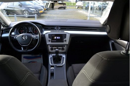 Volkswagen Passat Variant - 2.0 TDI Ergo Comfort stoelen Navigatie Trekhaak Af Fabriek Led Verlichti - 1