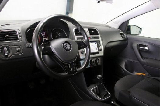 Volkswagen Polo - 1.0 TSI 95pk Bluemotion Navigatie App-Connect Airco Cruise Control 200x Vw-Audi-Se - 1