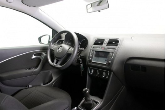 Volkswagen Polo - 1.2 TSI Comfortline Navigatie Airco Cruise Control Bluetooth 200x Vw-Audi-Seat-Sko - 1