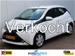 Toyota Aygo - 1.0 VVT-i x-play Airco FM-Navi - 1 - Thumbnail