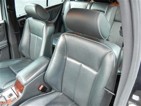 Mercedes-Benz E-klasse Combi - 240 Avantgarde Select BIJTELLINGSVRIENDELIJK STOELVERWARMIING LEER RI - 1