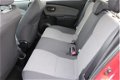 Toyota Yaris - 1.5 Hybrid Aspiration Navigatie-Parkeercamera - 1 - Thumbnail