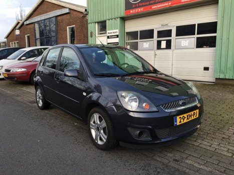 Ford Fiesta - 1.4 TDCi Futura AIRCO* CRUISE* 5 DEURS* N.A.P - 1