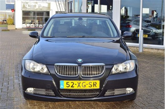 BMW 3-serie - 325i *17