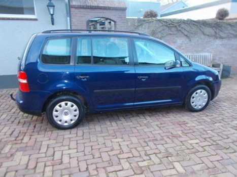 Volkswagen Touran - 1.9 TDI Athene bj 2005 apk 30-01-2021 nette auto 7 pers - 1