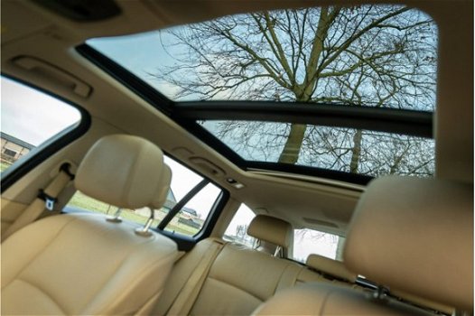 BMW 5-serie Touring - 523i High Executive Panorama Leder Sportstoel - 1