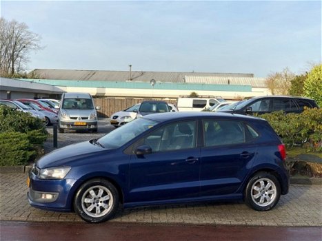 Volkswagen Polo - 1.2 TDI BLUEM. COMFORTLINE / 5 DRS. / AIRCO - 1