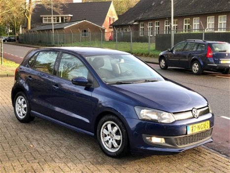 Volkswagen Polo - 1.2 TDI BLUEM. COMFORTLINE / 5 DRS. / AIRCO - 1