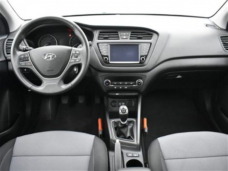 Hyundai i20 - 1.0 T-GDI Comfort // Navi / Camera / Parkeersensoren - 1
