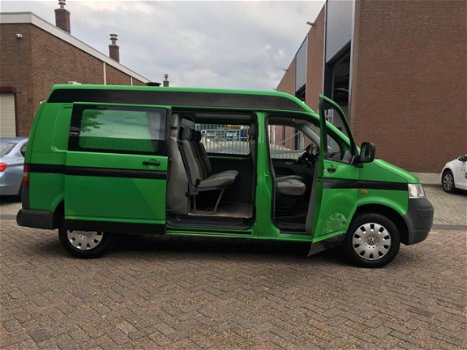 Volkswagen Transporter - 2.5 TDI 340 Trendline DC * Airco * 2006 * 96KW=131PK * 6Bak * APK 10-7-2020 - 1