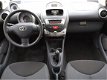Toyota Aygo - 1.0 5D Plus, airco, e.ramen, bluetooth - 1 - Thumbnail