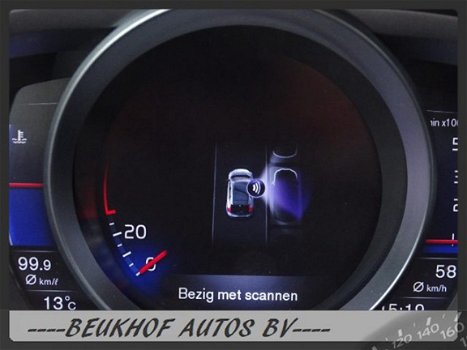 Volvo V40 - 2.0 D2 R-Design Business Xenon Auto inparkeren Leer - 1