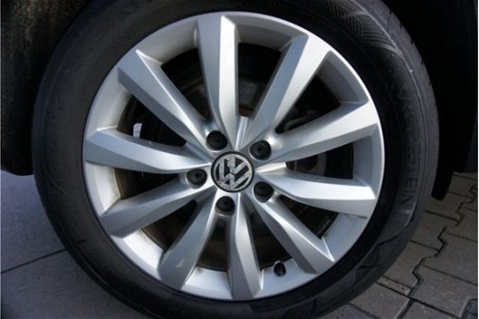 Volkswagen Tiguan - 1.4 TSI Sport&Style Panodak, Navigatie & Trekhaak - 1
