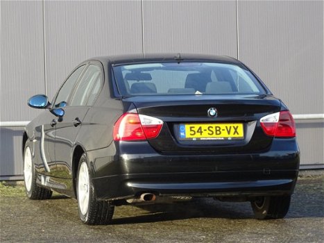 BMW 3-serie - 318i KEURIGE AUTO (bj2005) - 1