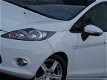 Ford Fiesta - 1.6 TDCi ECOnetic Lease Trend KEURIGE AUTO APK 2020 (bj2011) - 1 - Thumbnail