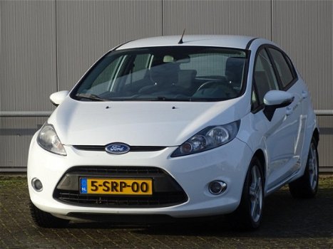 Ford Fiesta - 1.6 TDCi ECOnetic Lease Trend KEURIGE AUTO APK 2020 (bj2011) - 1