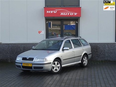 Skoda Octavia Combi - 1.6 Démarrage NETTE AUTO APK 2020 (bj2008) - 1