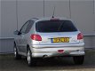 Peugeot 206 - 1.4 Quiksilver AIRCO APK 2020 (bj2004) - 1 - Thumbnail