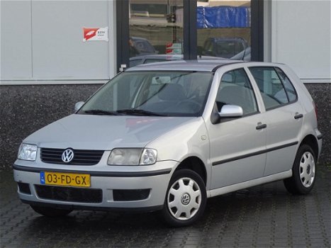 Volkswagen Polo - 1.9 SDI Trendline APK 2020 (bj2000) - 1