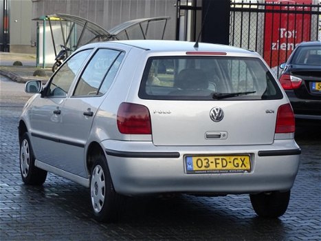 Volkswagen Polo - 1.9 SDI Trendline APK 2020 (bj2000) - 1