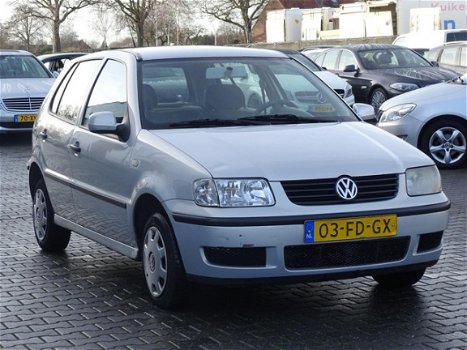 Volkswagen Polo - 1.9 SDI Trendline APK 2020 (bj2000) - 1