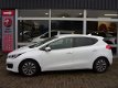 Kia Cee'd - 1.4 16V CCVT DynamicplusLine , navigatie, stuurwiel verwarmd - 1 - Thumbnail