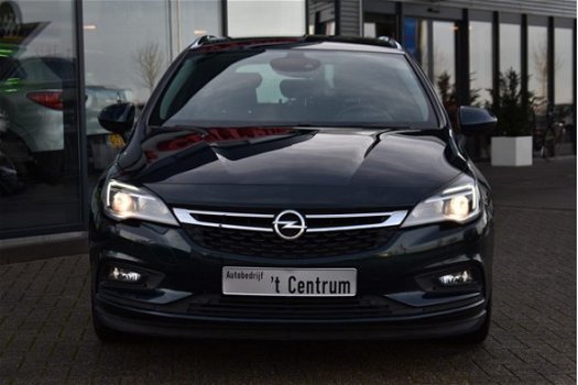 Opel Astra Sports Tourer - 1.6 CDTI Innovation+, Navigatie, Trekhaak, Stoelverwarming, Camera, Clima - 1