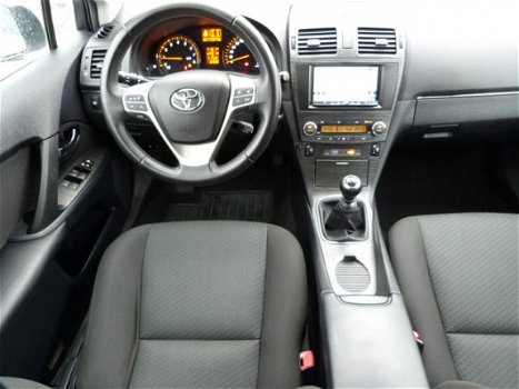 Toyota Avensis Wagon - 2.0 VVTi Executive Business - 1
